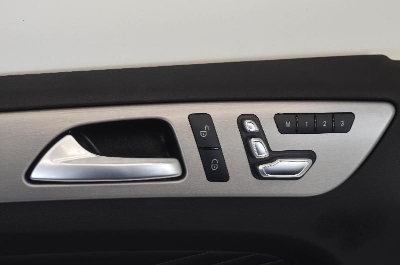 MERCEDES-BENZ GLE W166 (2015-2018) Обшивка передней левой двери A1669058100 10603234