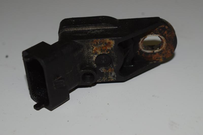 BMW 5 (E39) MAP Sensor 0261230046 2326854 Used parts online 540404