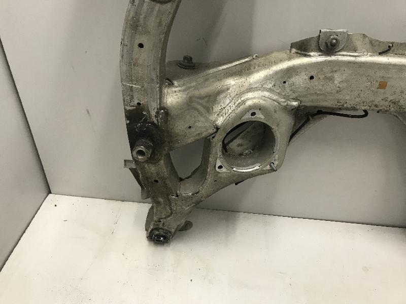 BMW 6 Series F06/F12/F13 (2010-2018) Передний траверс 6797643 10624681