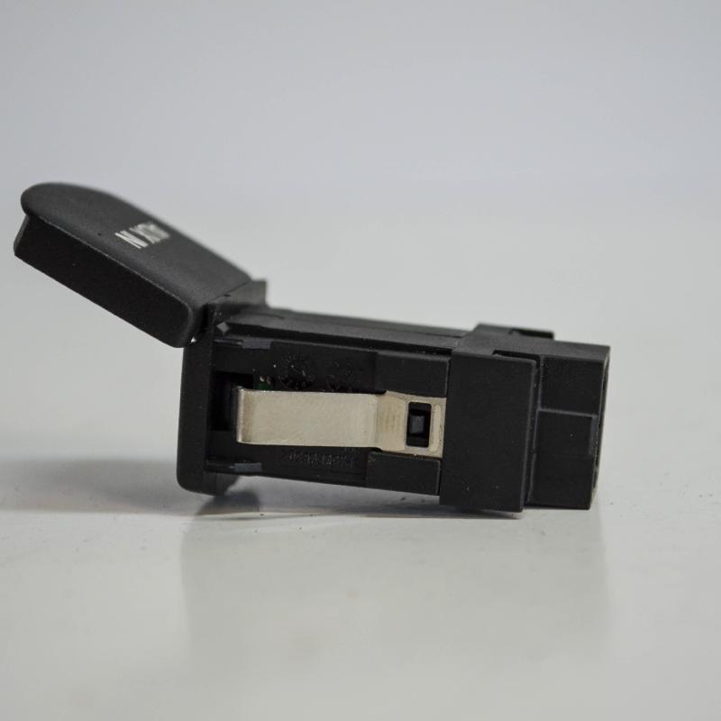 VOLKSWAGEN Polo 5 generation (2009-2017) Additional Music Player Connectors 6R0035724 10022663