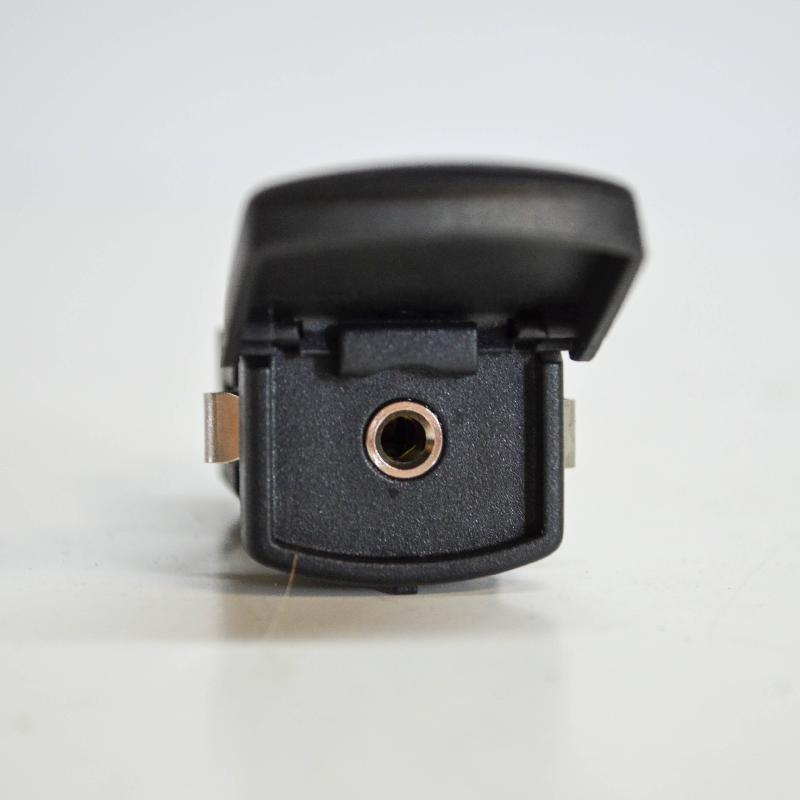 VOLKSWAGEN Polo 5 generation (2009-2017) Additional Music Player Connectors 6R0035724 10022663