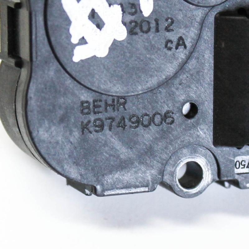 AUDI A4 B8/8K (2011-2016) Salono pečiuko valdymo vožtuvai K9749006 ...