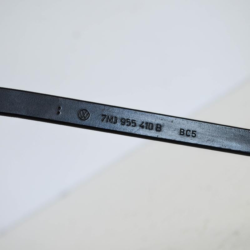 SEAT Alhambra 1 generation (1996-2010) Front Wiper Arms 7M3955410B 3524827