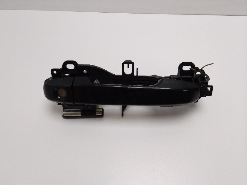 TOYOTA Yaris 3 generation (2010-2019) Priekšējo kreiso durvju ārējais rokturis 692020D07000 4033524