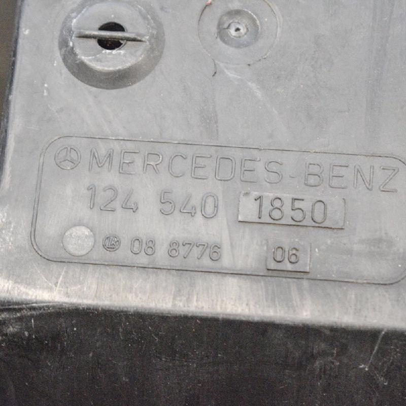 MERCEDES-BENZ SL-Class R129 (1989-2001) Блок плавких запобіжників 08877660,A1245400182,A1245400282,08877606,A1245401850,08877655 10012410