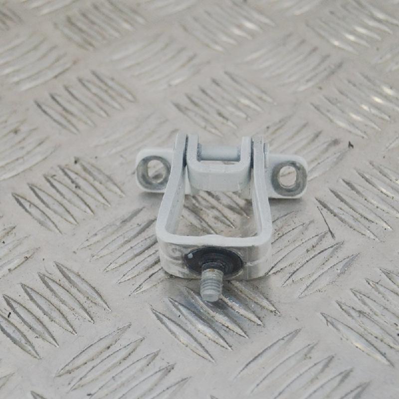 VOLKSWAGEN Polo 5 generation (2009-2017) Kreisās puses bagāžnieka eņģe 1K8827301A 2571297