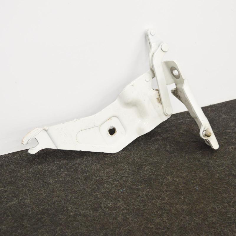 BMW X5 E70 (2006-2013) Front Left Bonnet Hinge 7208627 3587402