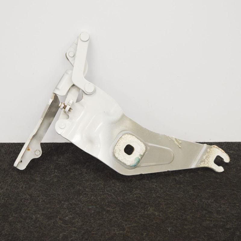 BMW X5 E70 (2006-2013) Front Left Bonnet Hinge 7208627 3587402