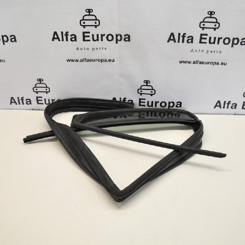 VW AMAROK Flatbed (S1B) (2011-dabar) Galinė dešinė fortkutė (mažasis ...