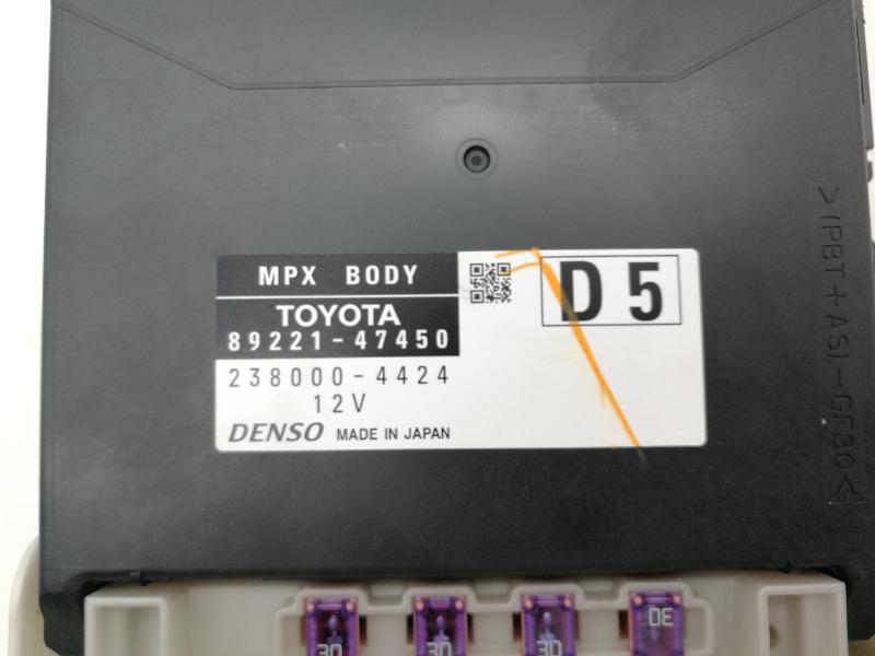 TOYOTA Yaris 3 generation (2010-2019) Блок управления Комфорт 89221-0D470DB 4065126
